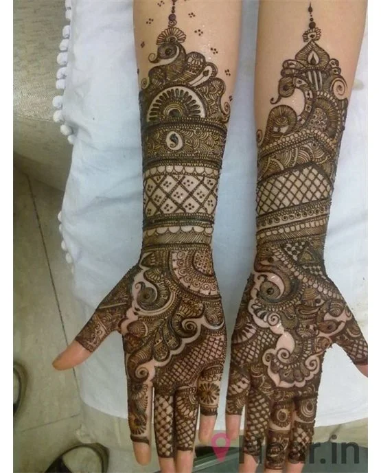 Grand Arch Front Full Hand Mehndi Design Spread